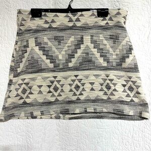 NWT ATMOSPHERE Womens Boho Aztec Tribal Print Mini Skirt, Size 12, -#301